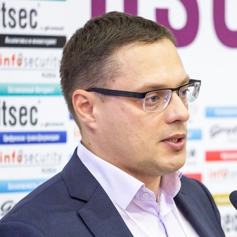 Валерий Комаров, ДИТ