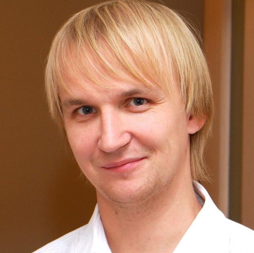Александр Савиных Axis