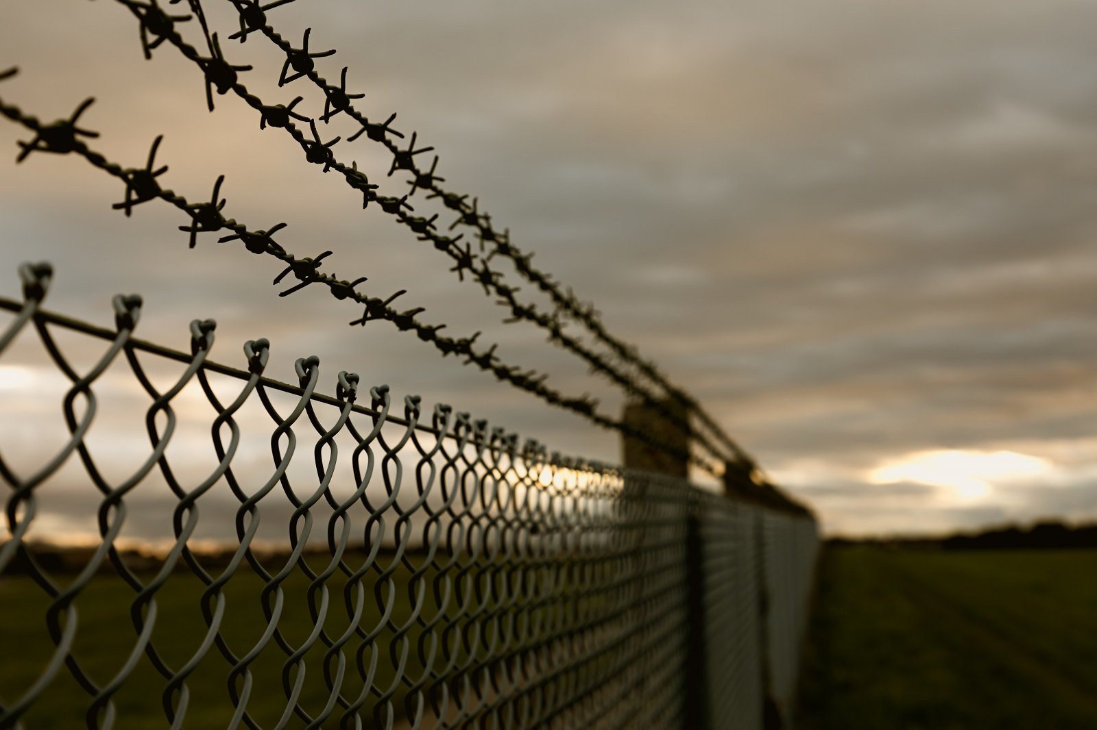 everybody-is-imprisoned-in-the-moment-but-there-is-a-silver-lining-at-the-horizon
