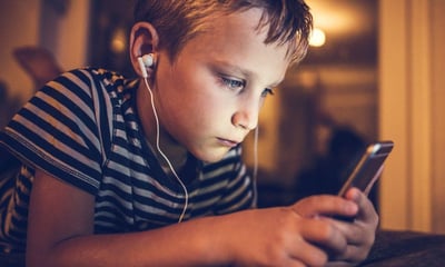 how-to-turn-kids-phones-off-at-night-blog
