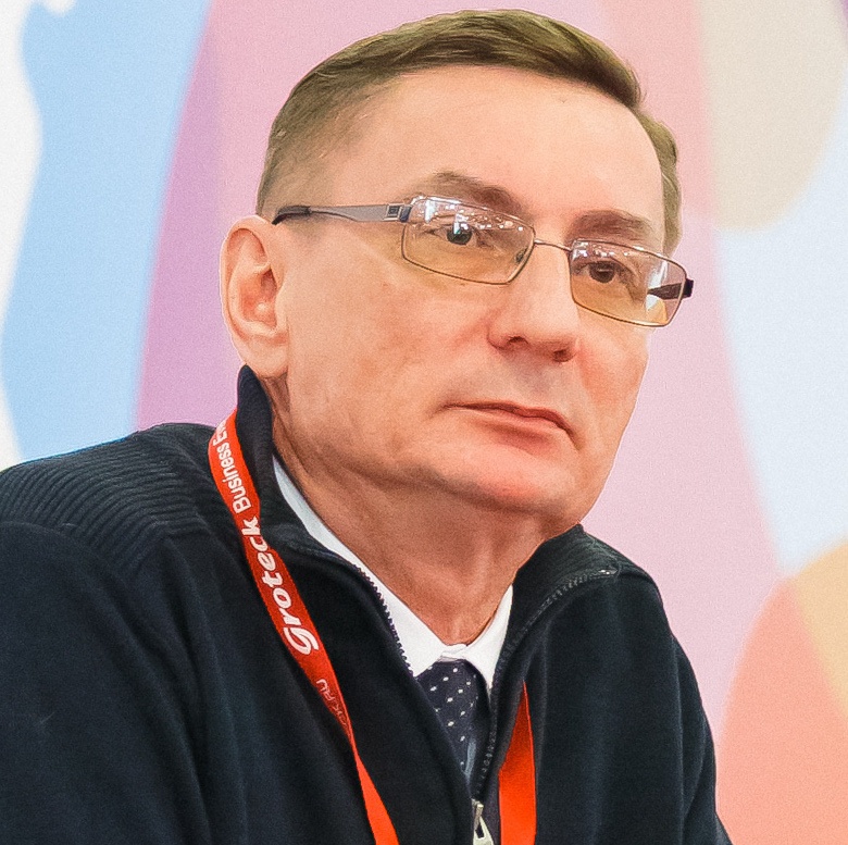 Виталий Кобзун, ЦЕСИС