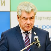 Виктор Бондарев