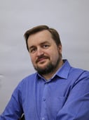 Илья Самсонов