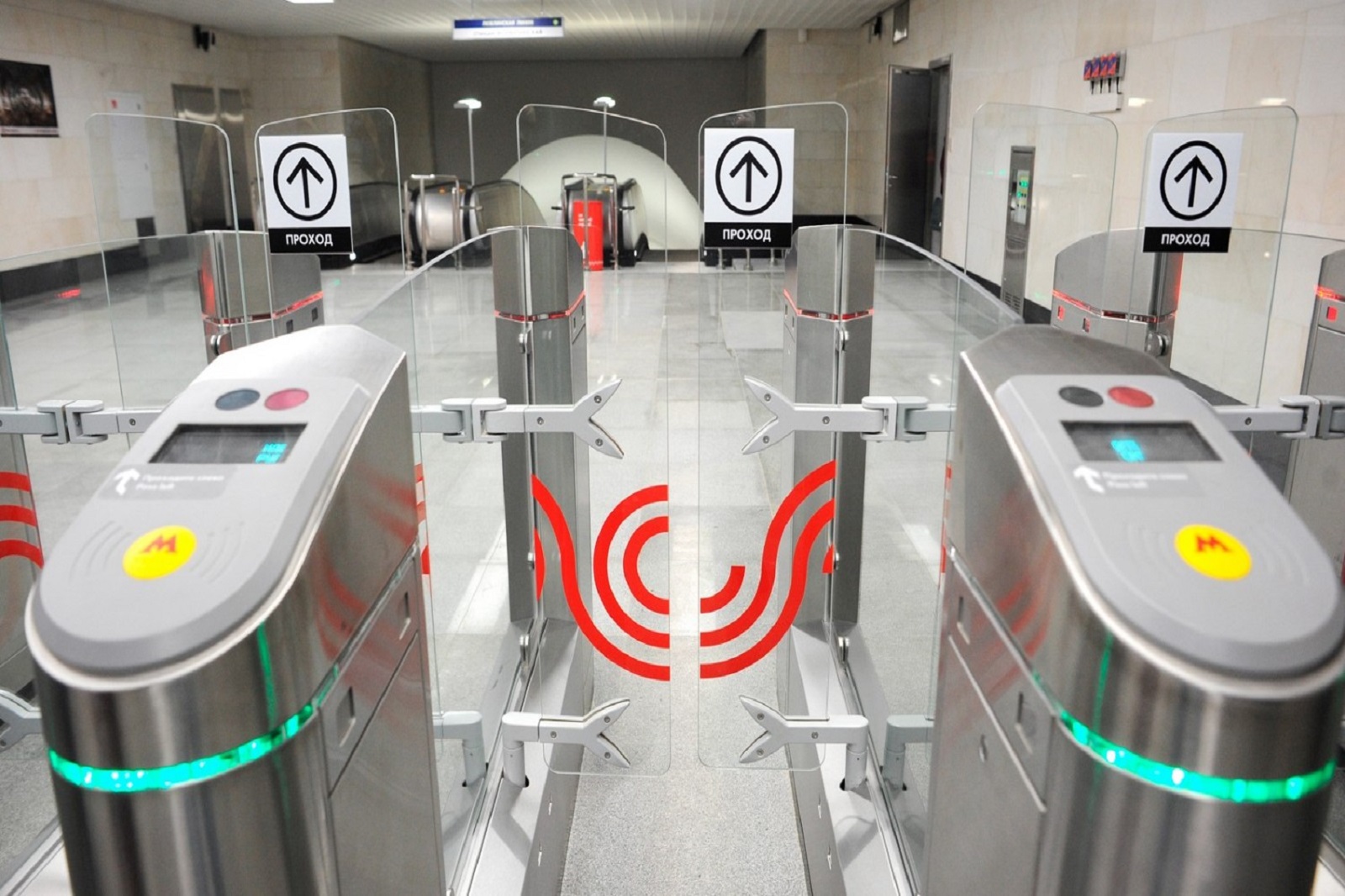 Московское метро турникеты 