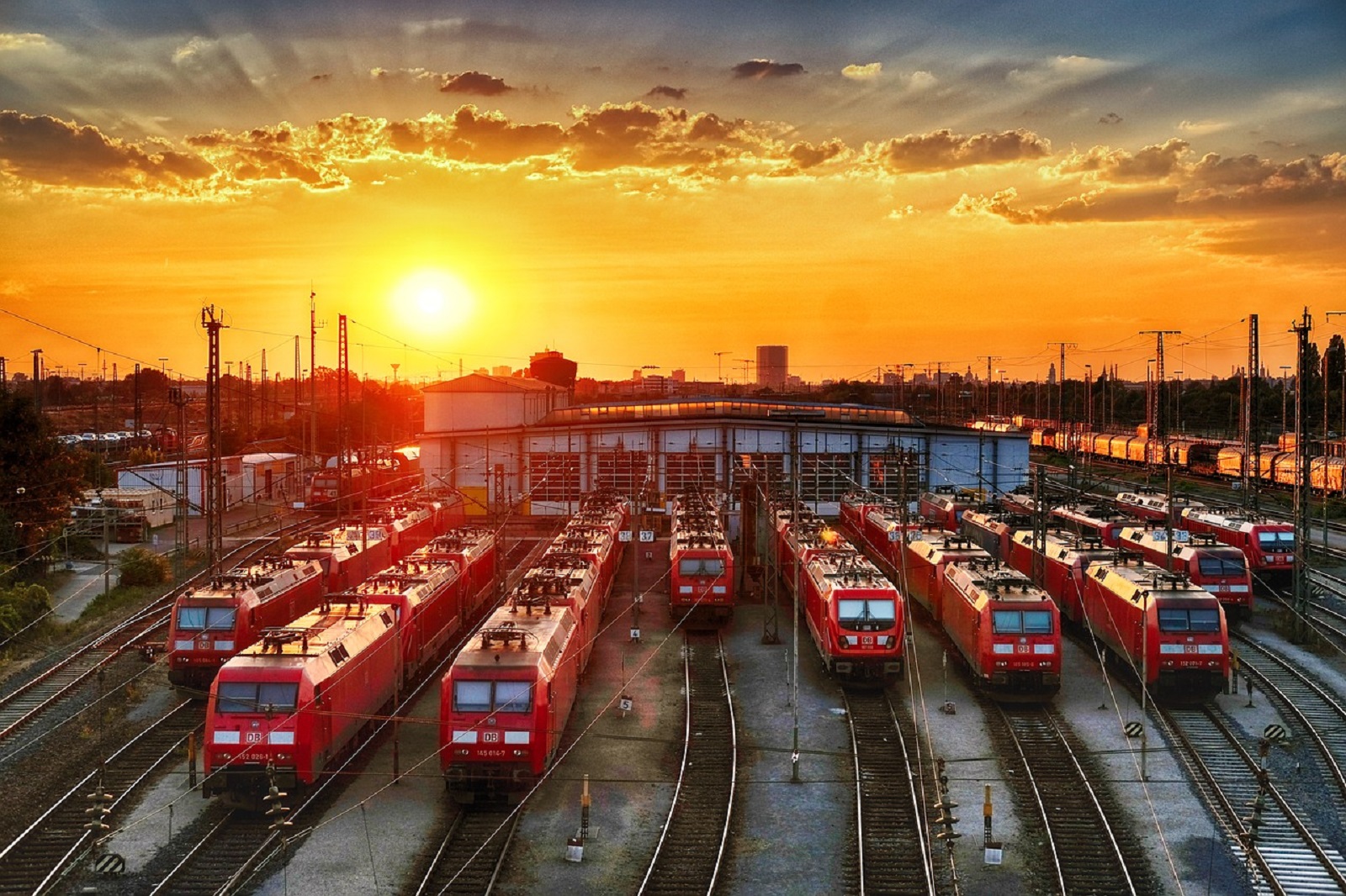 железнодорожный транспорт