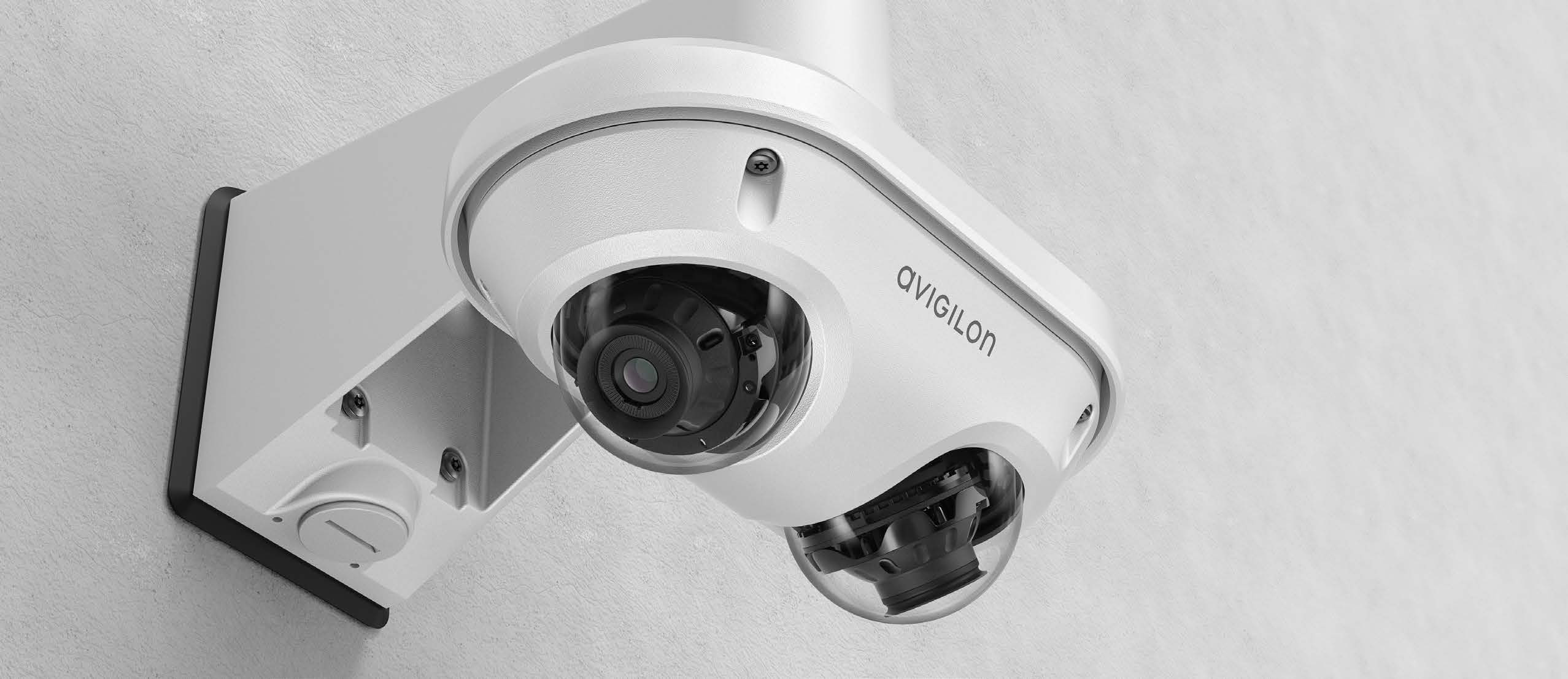 Новинка Avigilon – двухмодульные 3 / 5 Мп IP-камеры наблюдения для коридоров и лестничных клеток